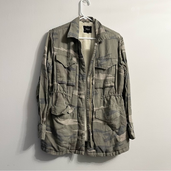 Rails Whitaker Tencel Linen Blend Camo Jacket w Faux Fur Lining Sz Medium Green - Picture 2 of 11